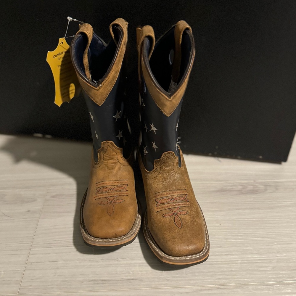 Smoky Mountain Brown Stars And Stripes Boots.